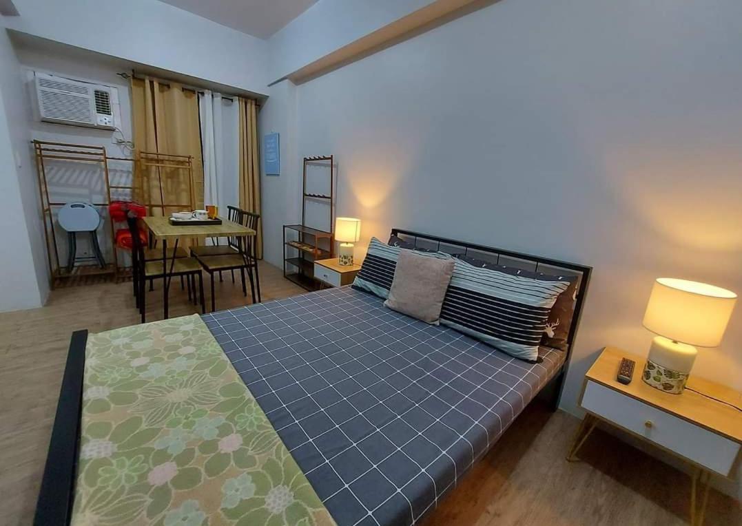 Alabang Affordable Condominium マニラ市 エクステリア 写真
